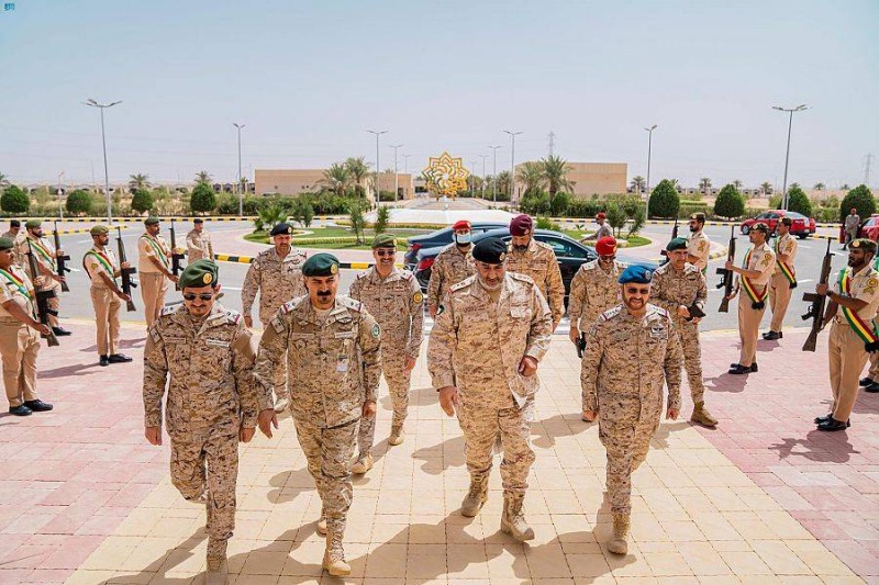 رئيس أركان الجيش  الكويتي يزور التحالف الإسلامي العسكري لمحاربة الإرهاب