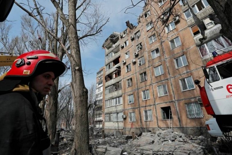بعض المباني التي تعرضت لأضرار جراء القصف في مدينة دونيتسك التي يسيطر عليها الانفصاليون