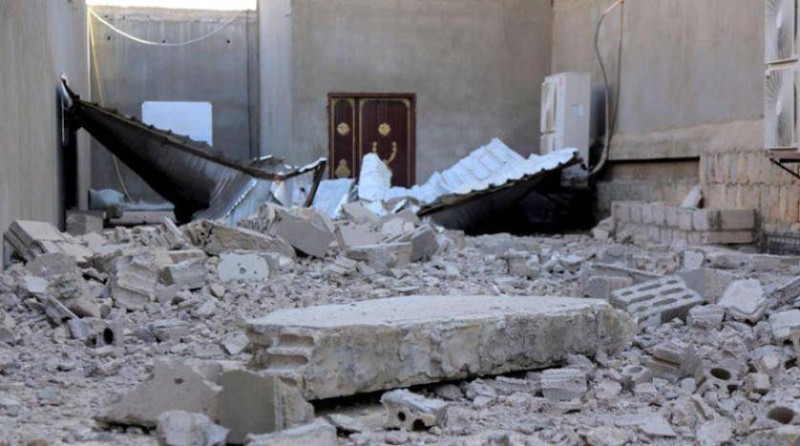منازل مدنيين قصفها الحوثي في مأرب.