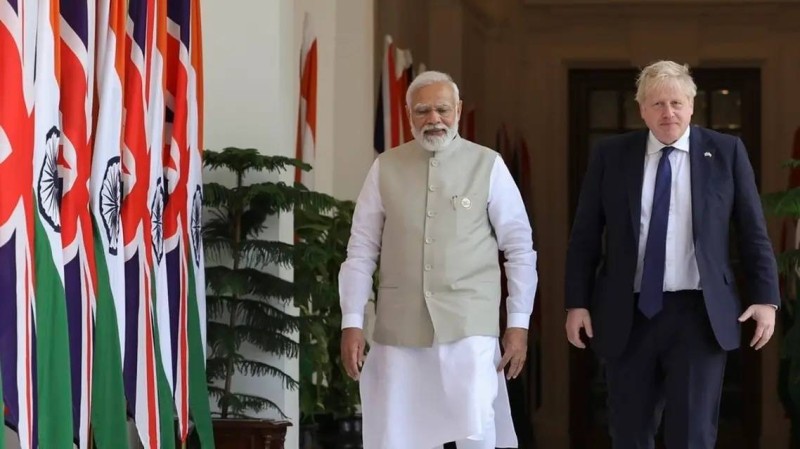  رئيسا وزراء الهند ناريندرا مودي وبريطانيا بوريس جونسون.