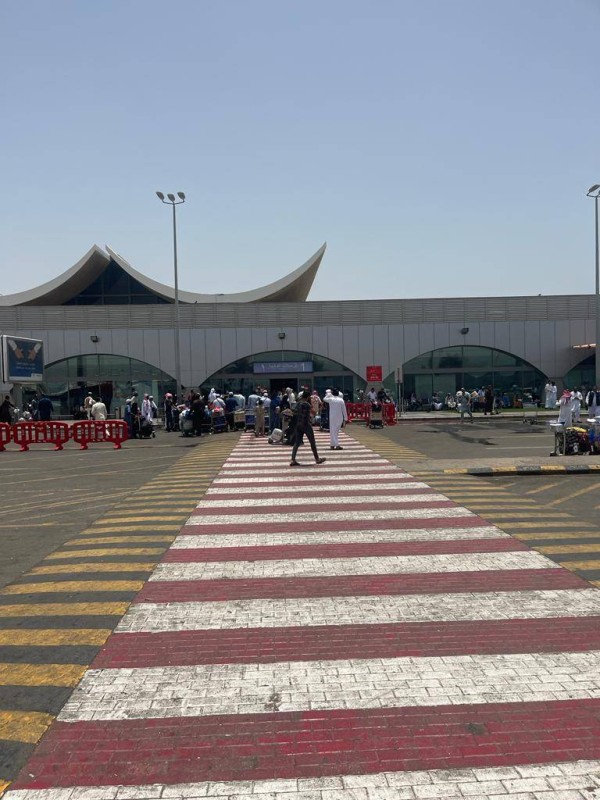 الصالة الشمالية بمطار الملك عبدالعزيز بجدة بعد انفراج الأزمة.