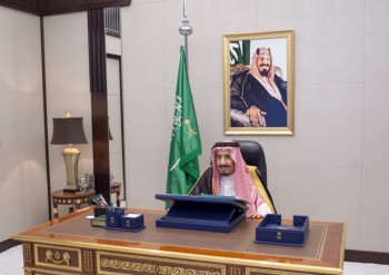 خادم الحرمين الشريفين مترئسا جلسة مجلس الوزراء (بندر الجلعود)