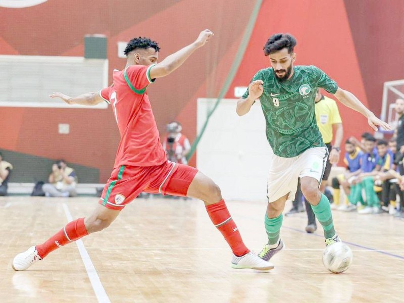 



الأخضر السعودي تأهل للنهائي بعد فوزه على العماني 4/‏3.