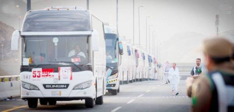 



حافلات نفذت عبرها مبادرة النقل المجاني.