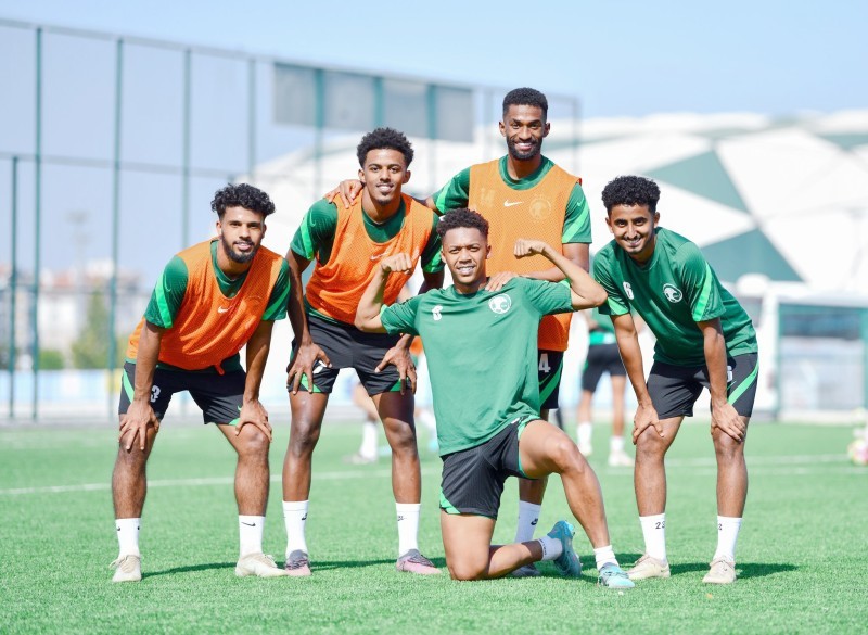 المنتخب السعودي يسعى لتحقيق الفوز على نظيره المغربي والوصول لدور الثمانية في دورة ألعاب التضامن الإسلامية.