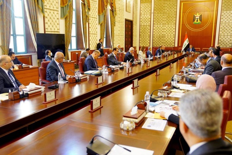 مصطفى الكاظمي مترئسا جلسة مجلس الوزراء العراقي التي عقدت اليوم الخميس