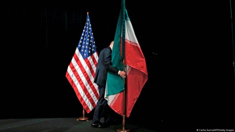 المفاوضات الإيرانية الأمريكية.