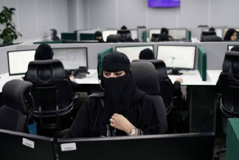 حققت السعودية قفزات نوعية في ما يخص تمكين المرأة وزيادة مشاركتها الاقتصادية في سوق العمل