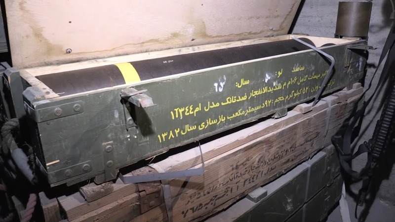 اسلحة إيرانية في مخازن في سورية