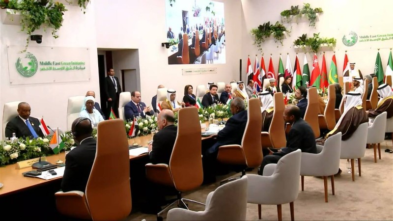 اجتماع القادة خلال مبادرة الشرق الأوسط الأخضر.