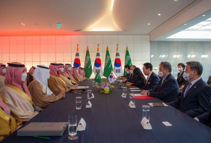 الأمير محمد بن سلمان ورئيس كوريا يعقدان جلسة مباحثات رسمية