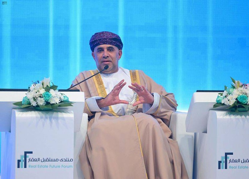 وزير الإسكان والتخطيط العمراني بسلطنة عمان الدكتور خلفان الشعيلي