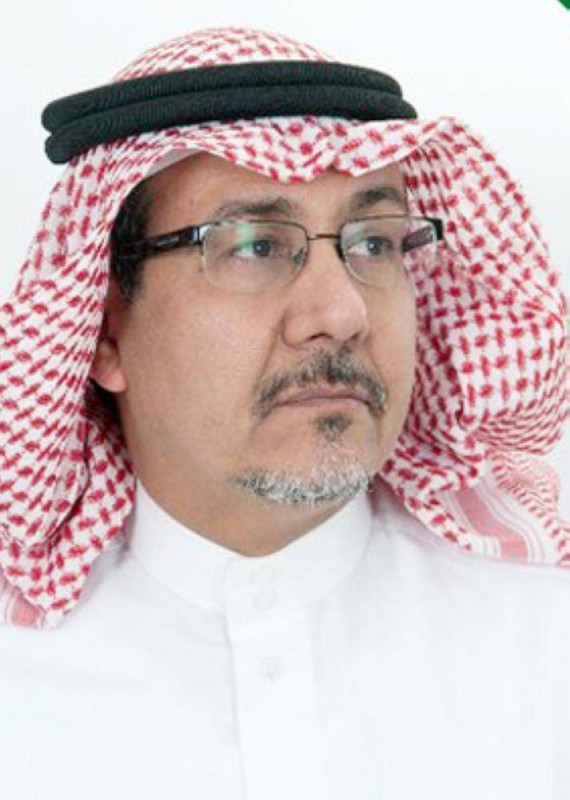 الدكتور عبدالعزيز بن علي المقوشي
