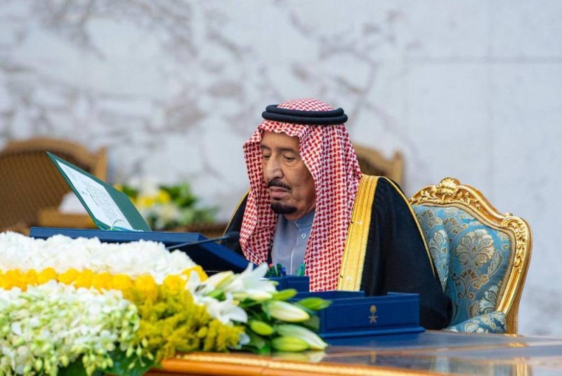 خادم الحرمين الشريفين الملك سلمان بن عبدالعزيز مترئسا جلسة مجلس الوزراء