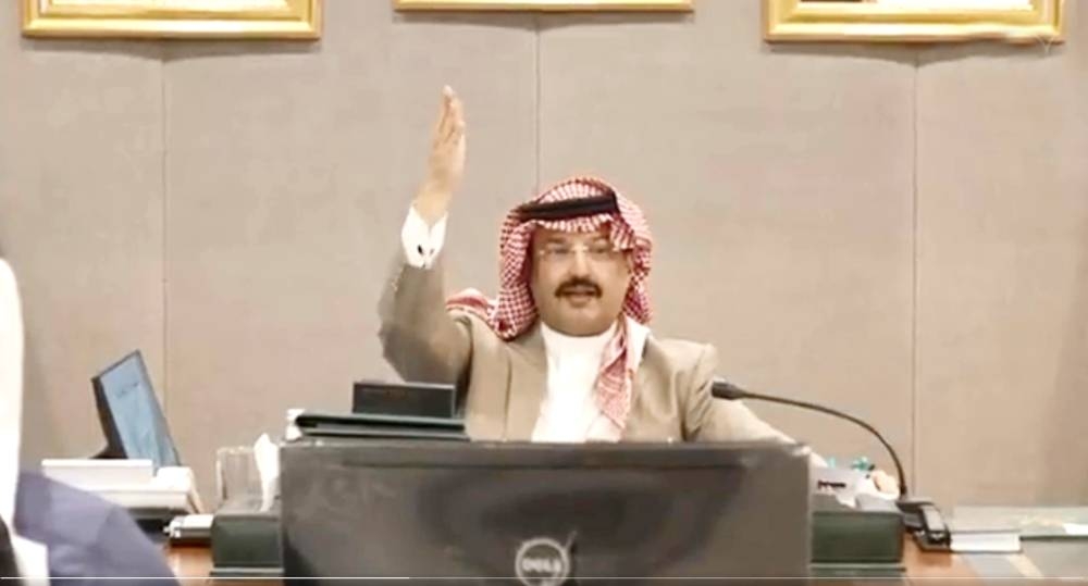 



الأمير تركي بن طلال بن عبدالعزيز.