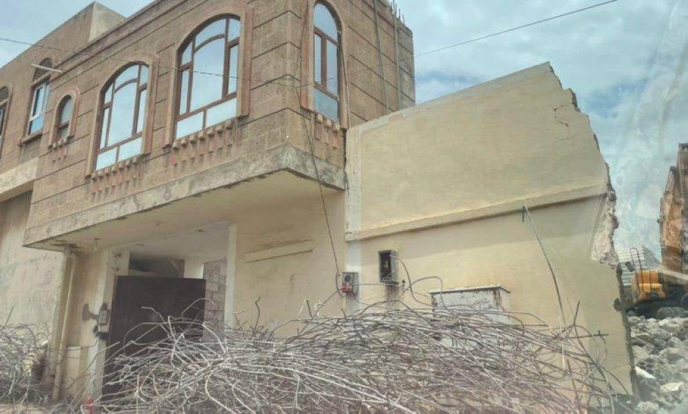 منزل المسؤول الأمني الذي هدمته المليشيا في صنعاء