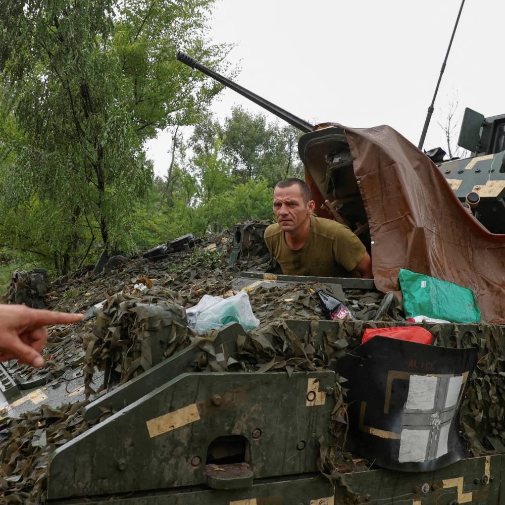 قوات أوكرانية قرب خطوط المواجهة في زاباروجيا