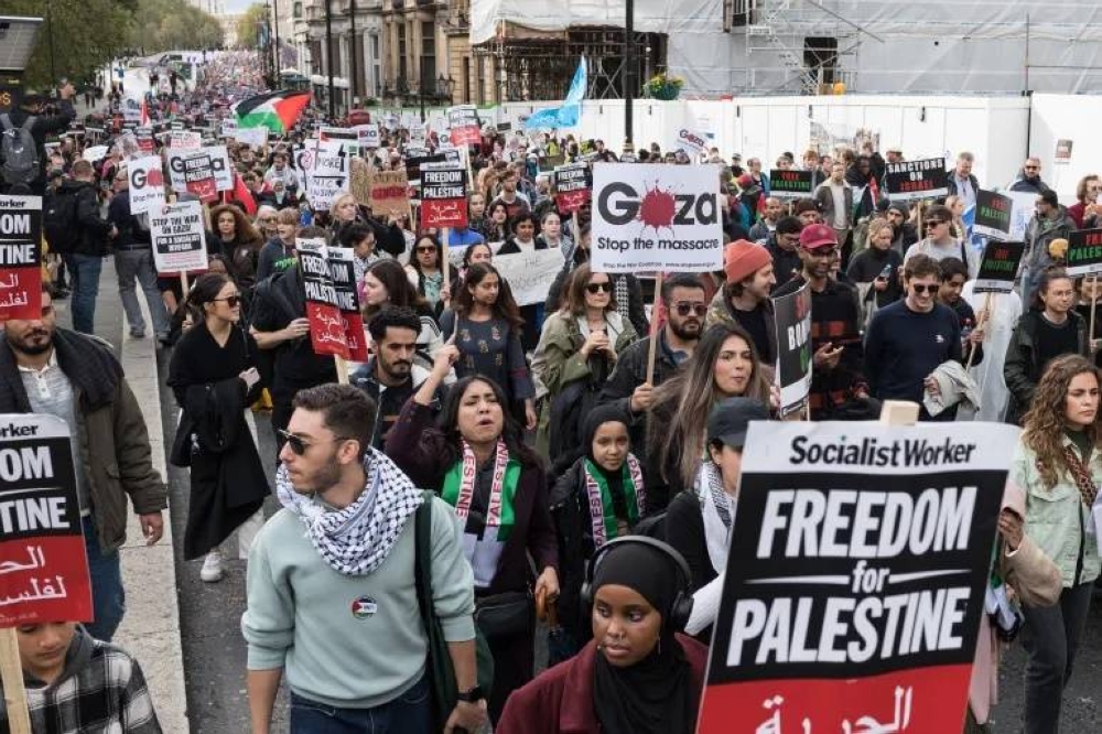 مظاهرات في لندن رفضاً للحرب في غزة.
