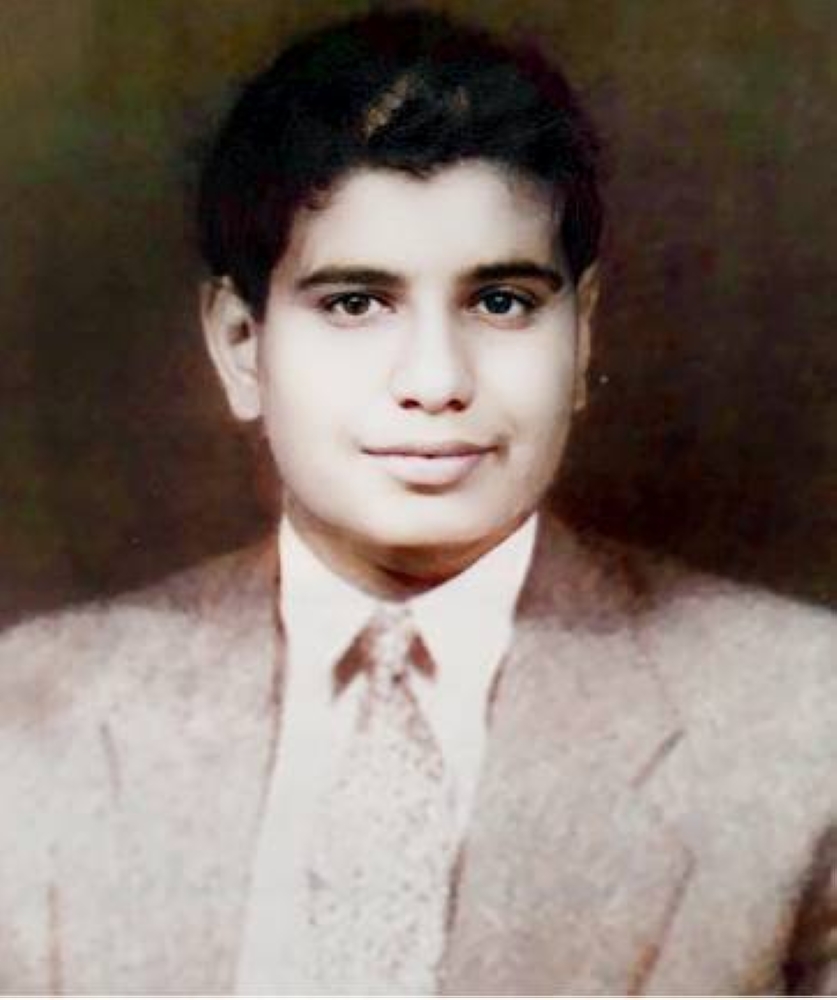 



ابنه الأصغر من زوجته الثانية مصطفى جاسم محمد بودي (1936 ــ 2013).