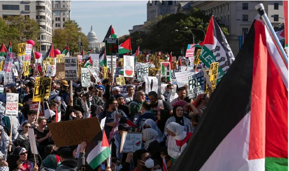 مظاهرات ضد الحرب على غزة في شوارع نيويورك.
