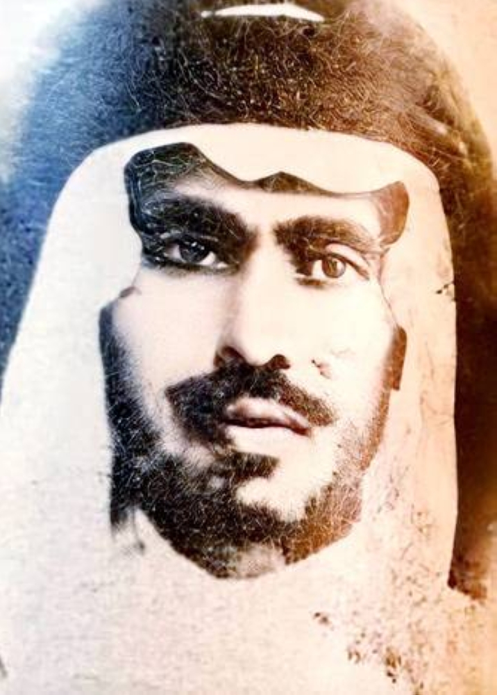 



ابنه عبدالعزيز بن عبدالله بن حمد النفيسي.