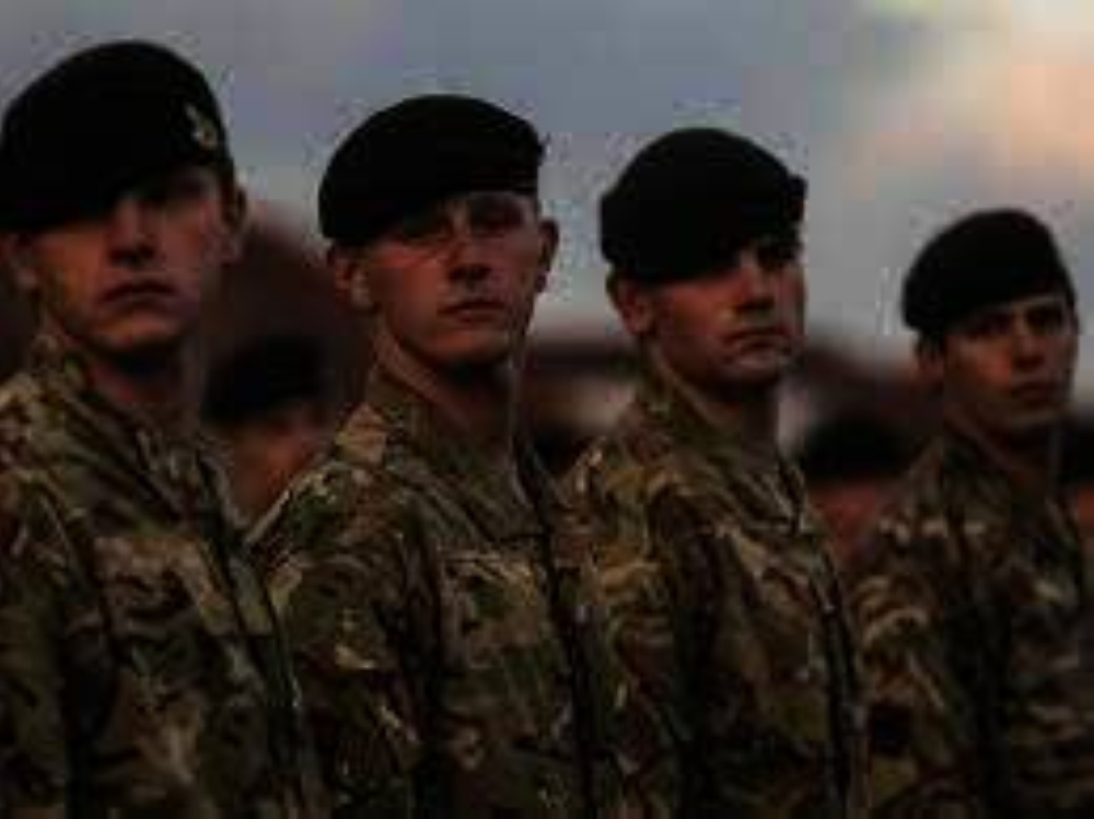 عناصر من الجيش البريطاني.