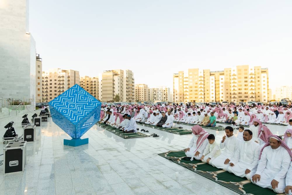 ضواحي الوطنية للإسكان تتزين لعيد الفطر المبارك.. وتحتفل مع سكانها