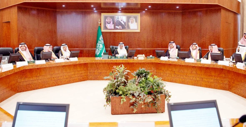 



نائب أمير مكة يرأس اجتماع لجنة الحج.