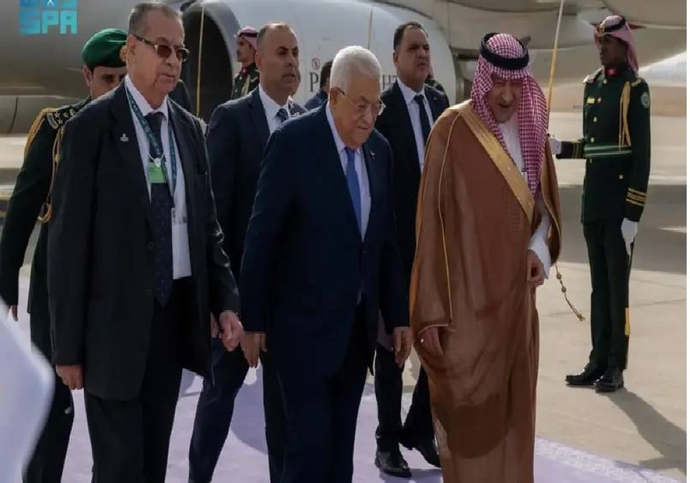 عباس يدعو لدولة فلسطينية تجمع غزة والضفة والقدس
