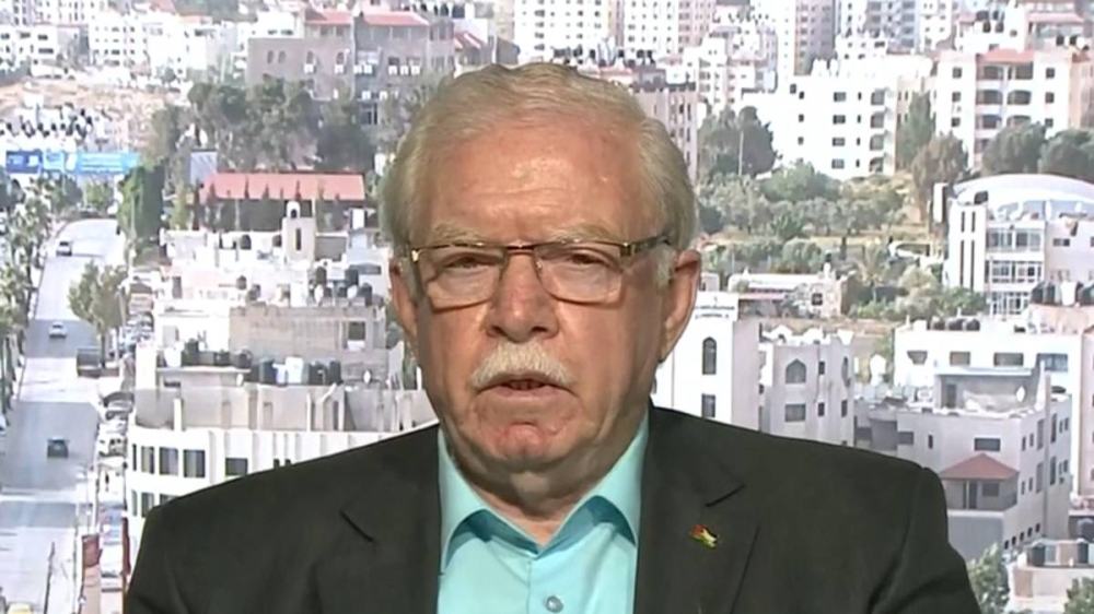 قيادي في فتح: حماس تتفاوض لتأمين قياداتها