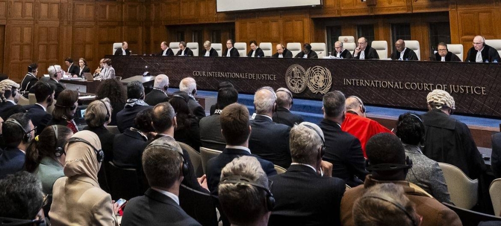 محلل سياسي لـ «عكاظ»: إسرائيل تروّج الأكاذيب أمام محكمة العدل الدولية
