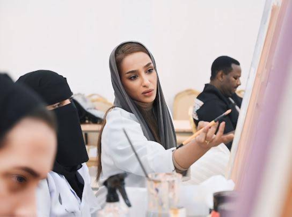 بمشاركة شاعر الوطن صالح الشادي.. ورش فنية بمعرض «الجمل عبر العصور»