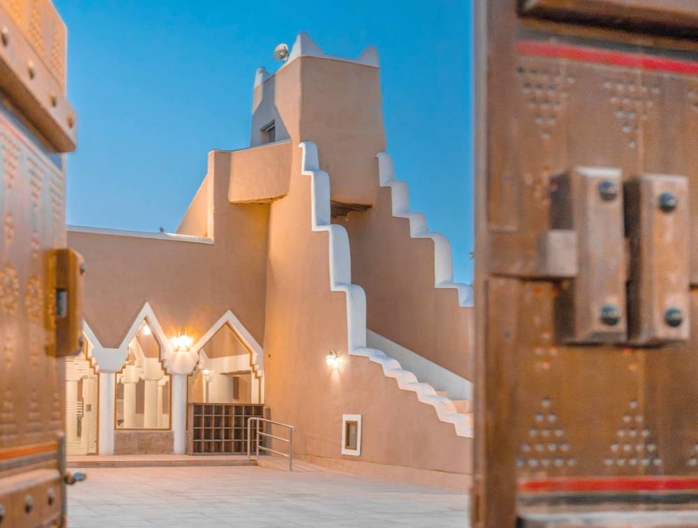  المساجد التاریخیة إرث ثقافی یعبر عن الهویة.