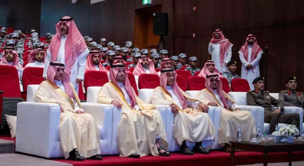 عبدالعزيز بن سعود يدشن عددا من المشاريع التابعة لـ الداخلية بالمدينة المنورة
