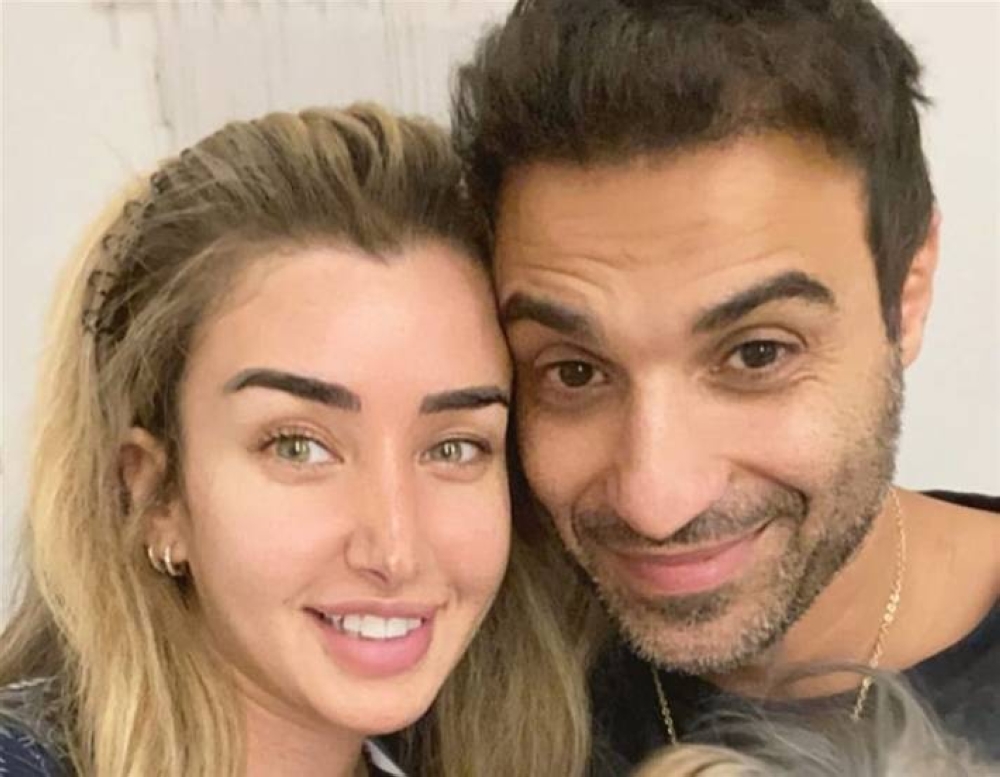  غلطة غيرة مقصودة .. أحمد فهمى ينفى عودته لهنا الزاهد