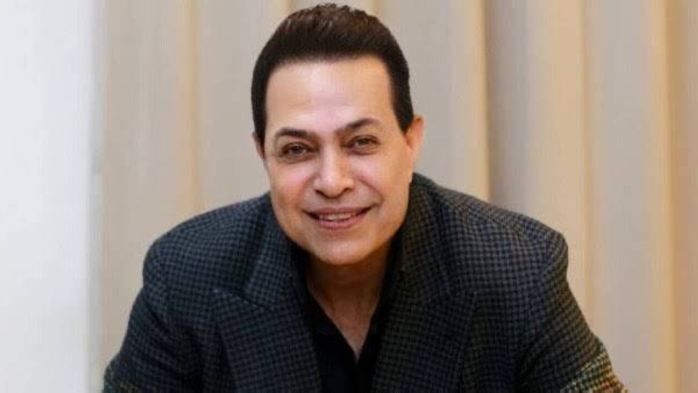 حكيم ضحية عملية نصب بـ 7 ملايين جنيه.. والشرطة المصرية تتدخل