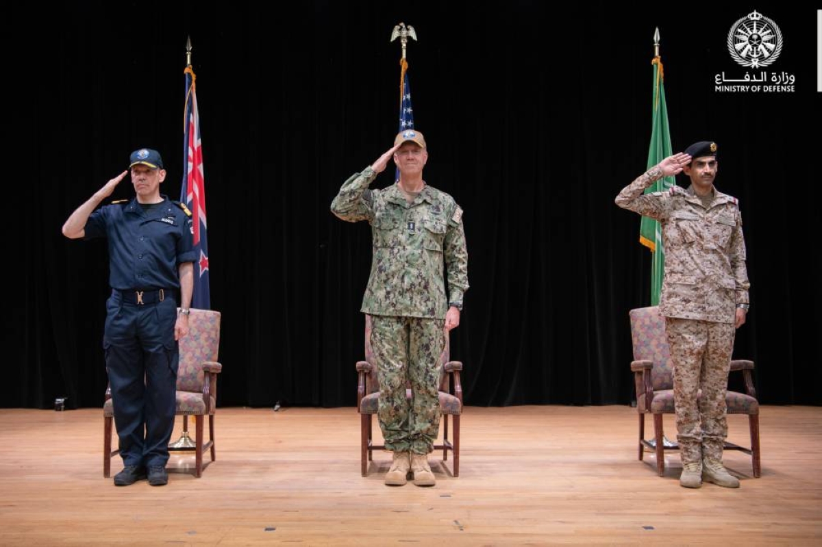 القوات البحرية تتسلم قيادة قوة الواجب المختلطة (CTF-150) من نظيرتها النيوزلندية