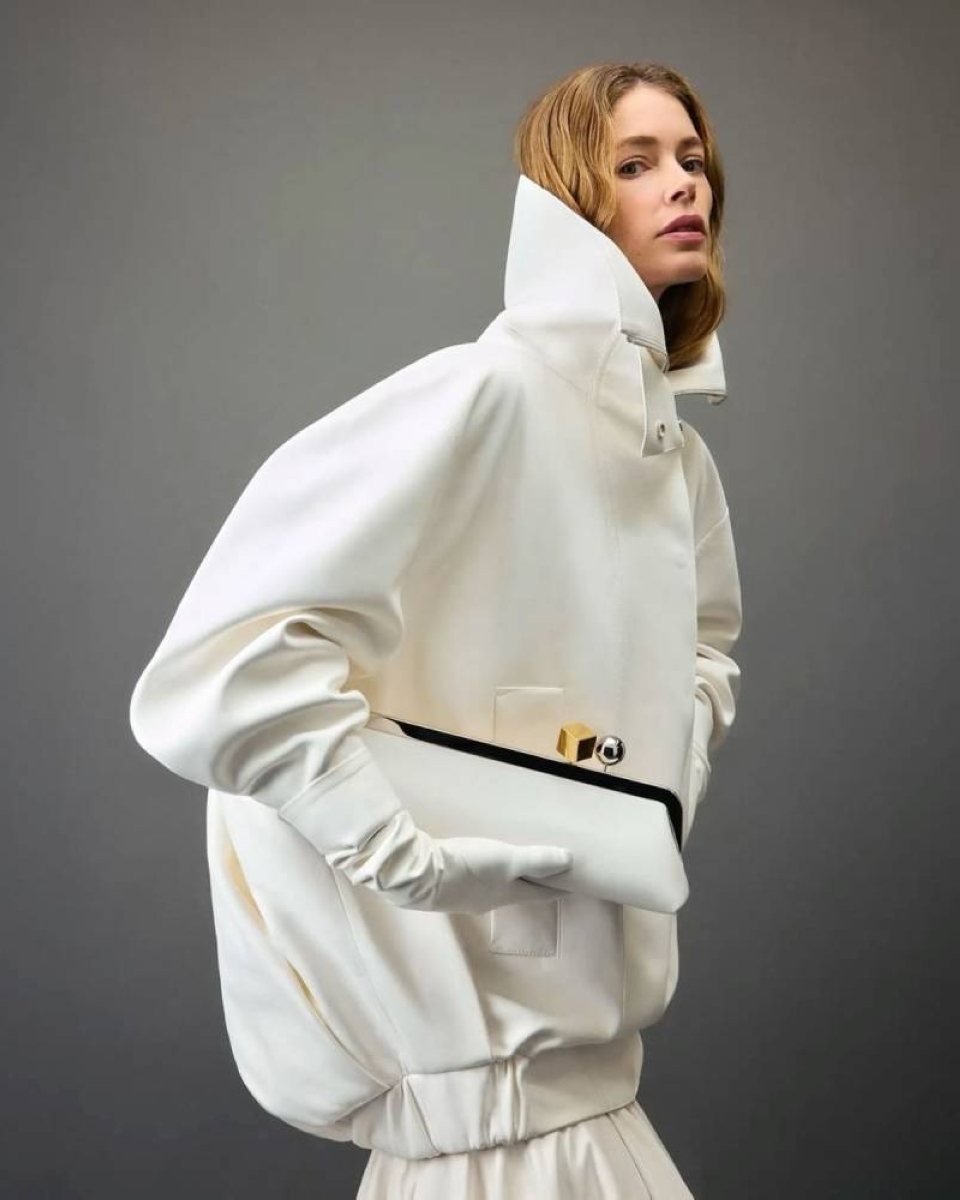 ابتكارات الأقمشة الذكية تعيد تعريف مفهوم الأناقة العصرية