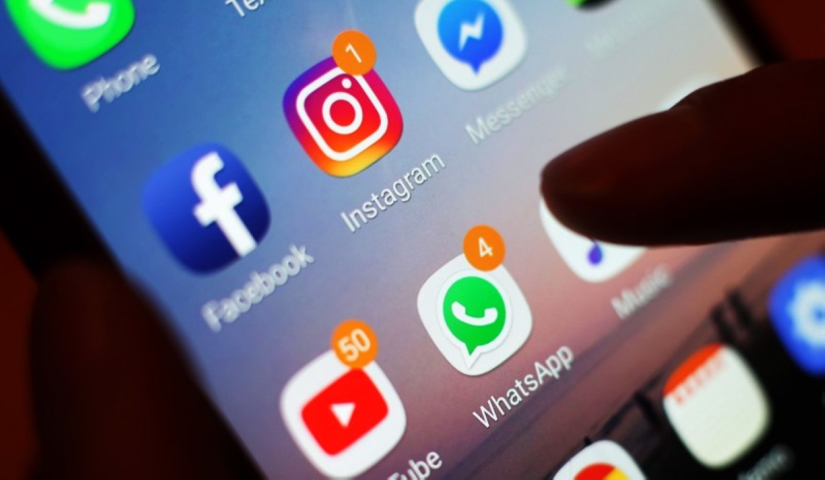 «إنستغرام» يفرض قيوداً صارمة على محتوى المراهقين: «الأطفال ليسوا آمنين»