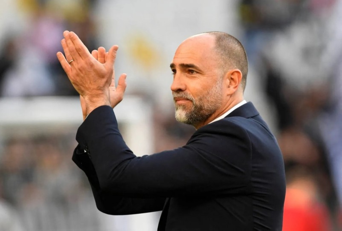 رسمياً.. يوفنتوس يقيل مدربه إيغور تيودور