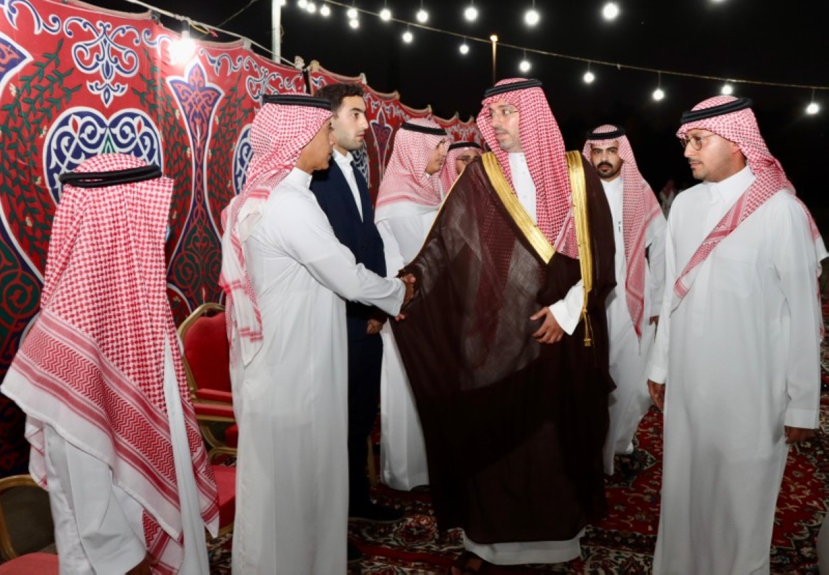 محافظ جدة يعزّي أسرتَي العطاس والفاسي – أخبار السعودية محافظ جدة يعزّي أسرتَي العطاس والفاسي – أخبار السعودية